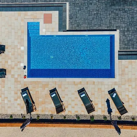 Luxury Tori In Imotski, Pool Lokvicic